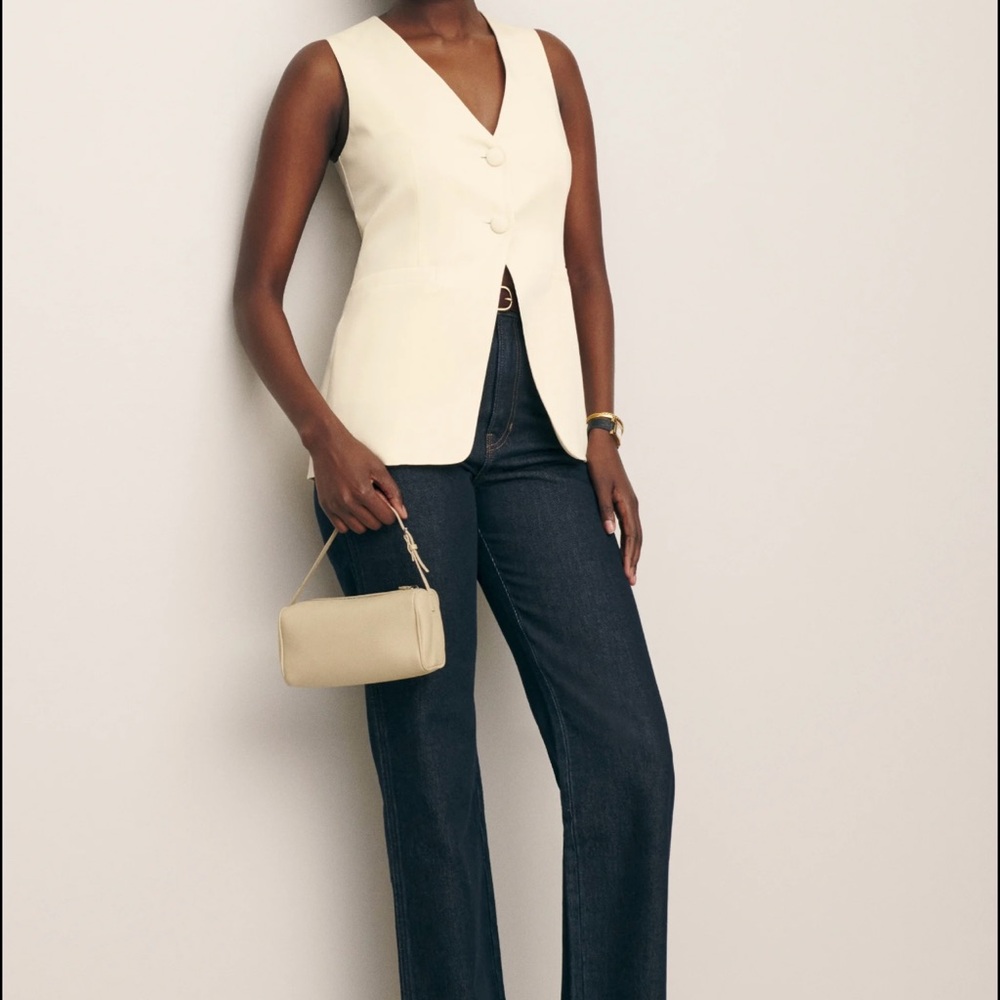 Reformation Casey Vest in color Sugar